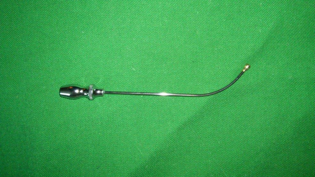 Knopfkanüle 1,5x80mm gebogen Spitzenolive C Luer