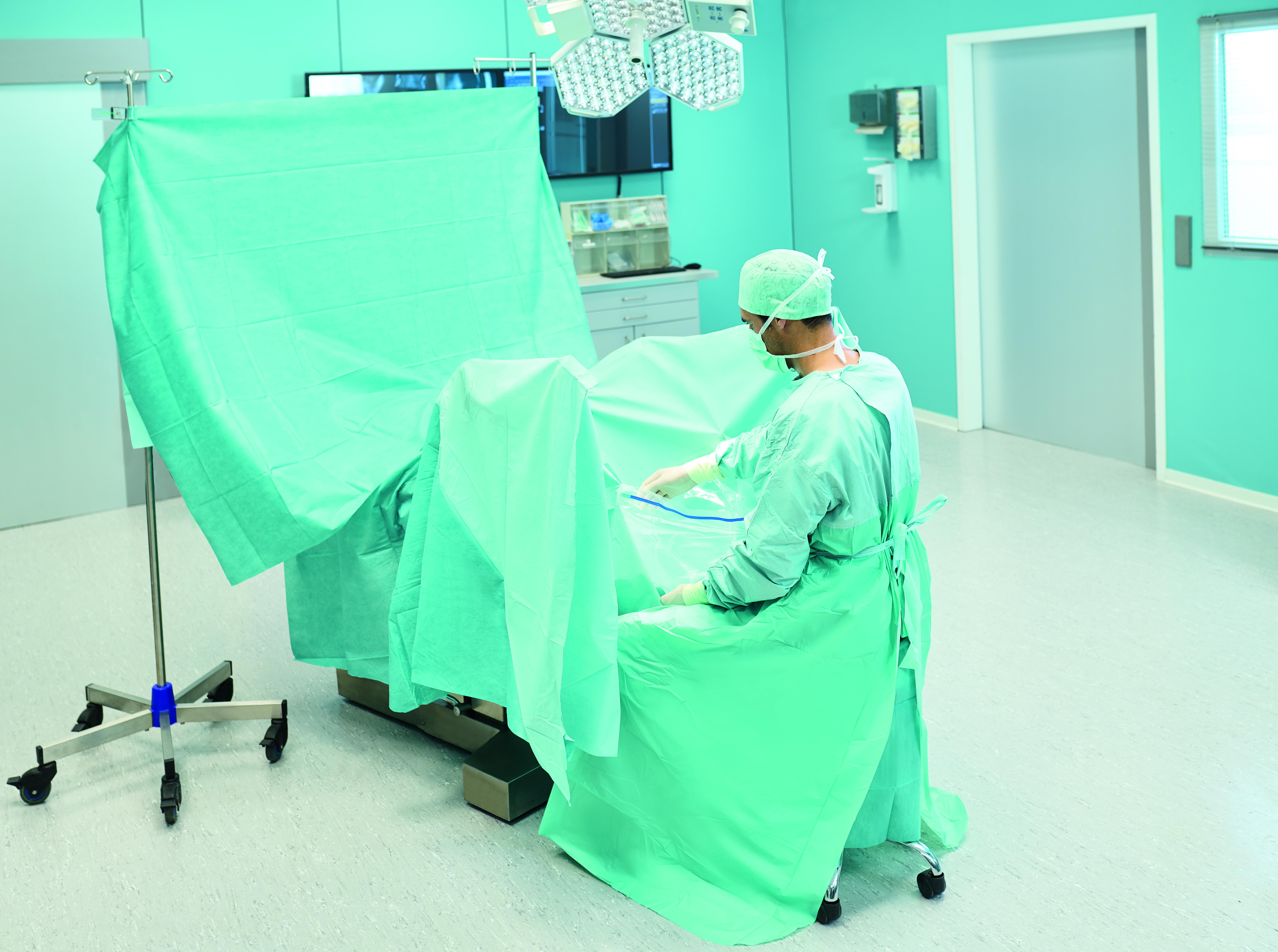 Sentinex PRO OP-Mantel Urologie, mit Einschlag, 150cm steril