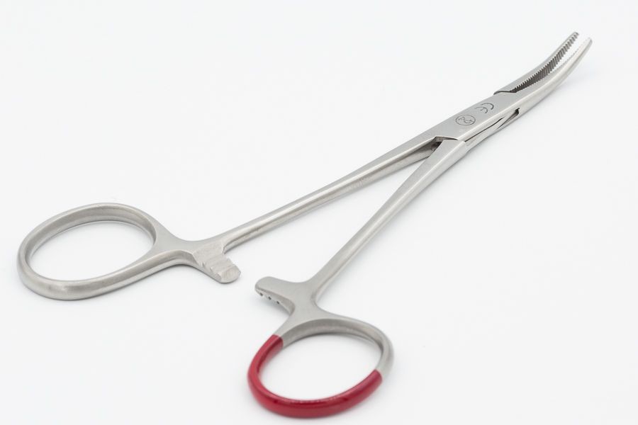 AMEPRO GMBH Arterienklemme Mosquito anatomisch geb. PK 25 12,5cm zum Einmalgebrauch